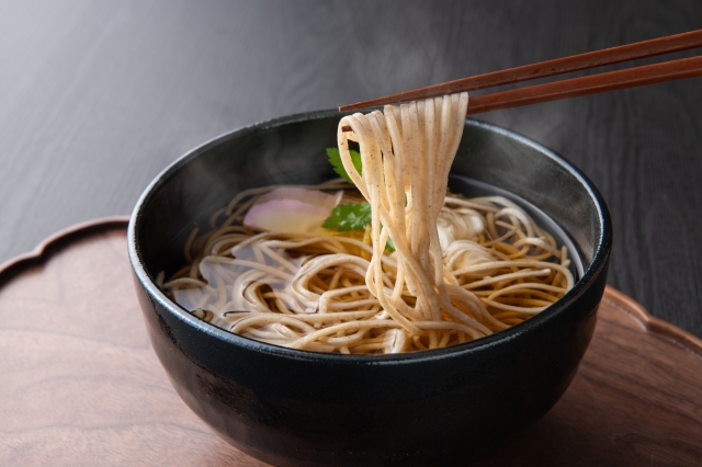 かけ蕎麦　600円